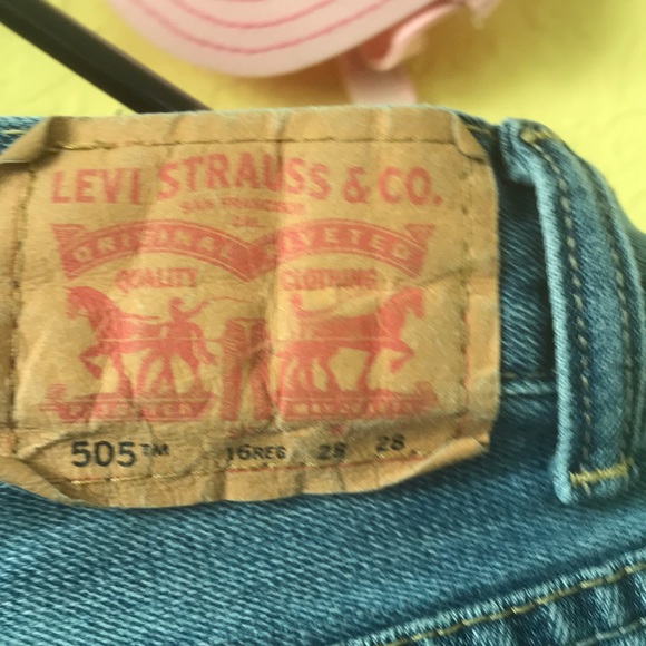 Jeans - Picture 3 of 4